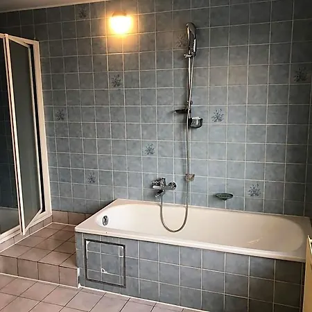 לינה וארוחת בוקר Belair 
